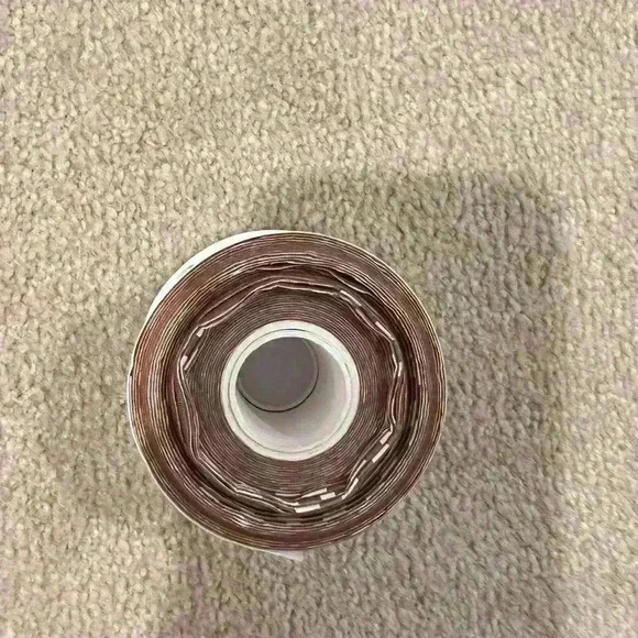 B-Six Nippies Breast Tape Caramel. NWT - Picture 4 of 5